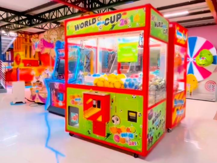 Carbonas grill e Brinquedolândia