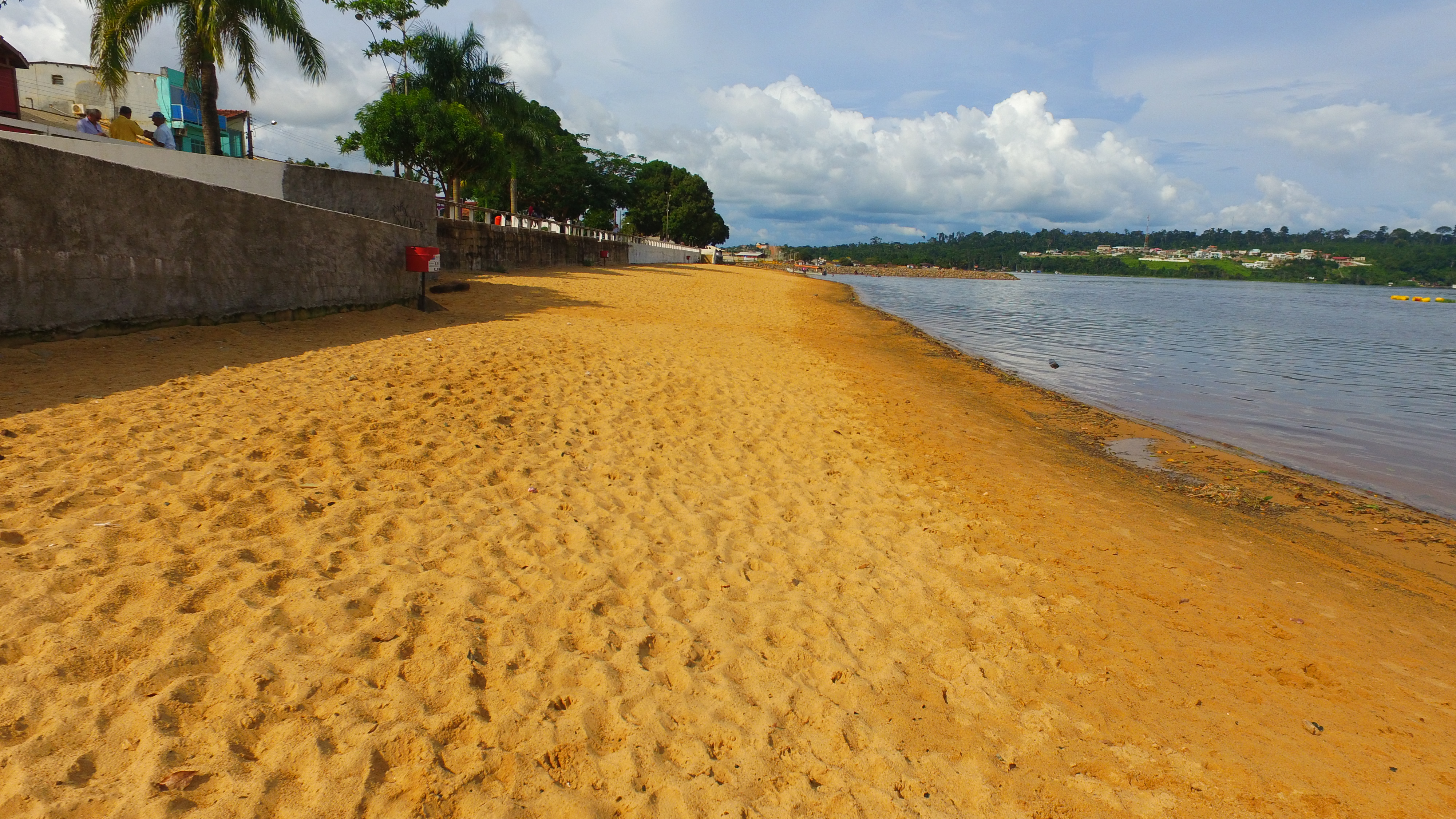 Foto da galeria 1 de Praia da Orla Cais